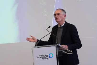 autoweek.cz - Tavares: Elektromobily nejsou univerzálním řešením mobility