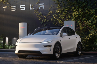 autoweek.cz - Obchodní válka se vrací jako na horské dráze