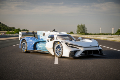 autoweek.cz - Toyota předvede hyperauto na vodík