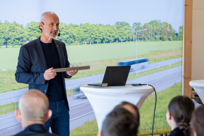autoweek.cz - Prezentace Volvo Cars pro ministry EU