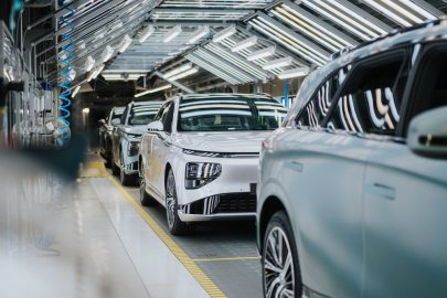 autoweek.cz - Čínská auta budou z Rakouska