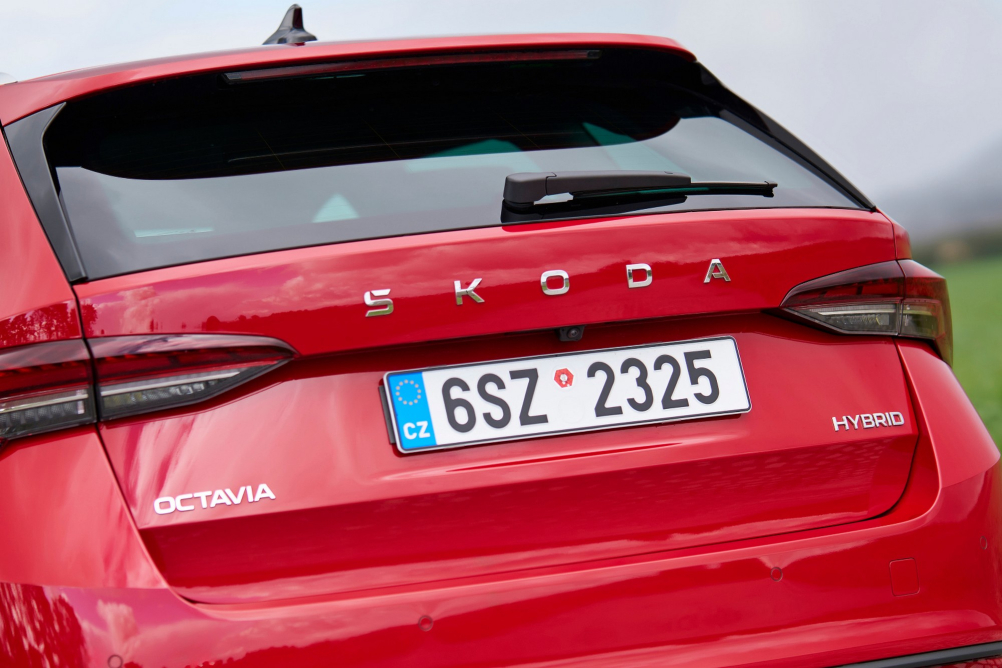 Full-hybrid už i pro Škodu Octavia
