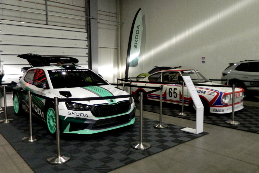 Letňanské výstaviště plné krásných aut