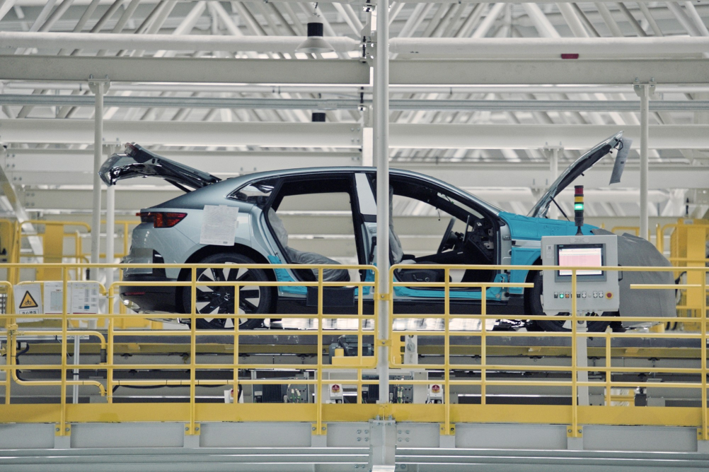 Geely zvařuje výrobu v Evropě - možností je i Polsko
