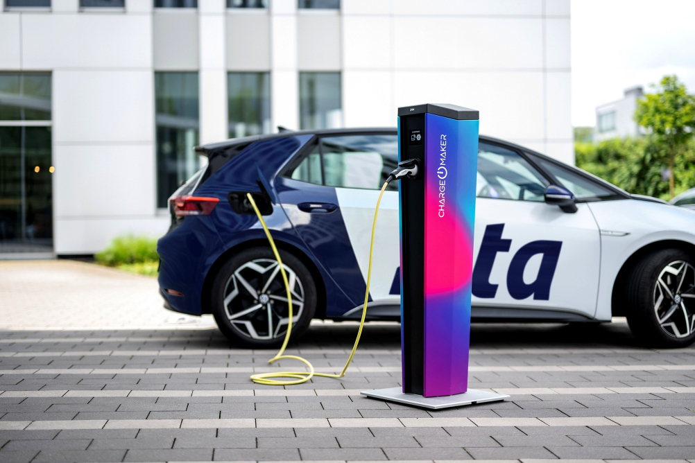 První řízení elektromobilu je působivé