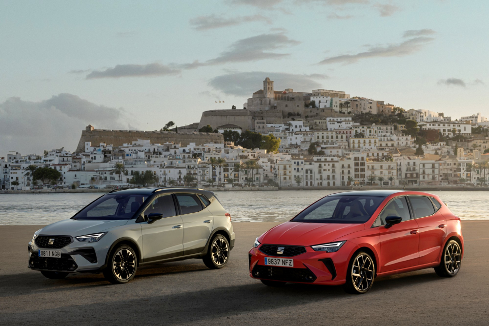 Seat uvádí modernizované modely Ibiza a Arona