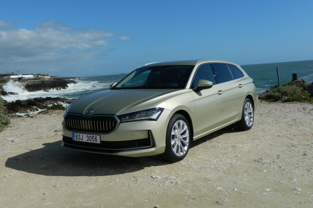 Škoda Superb Combi: aspirant na krále kombi