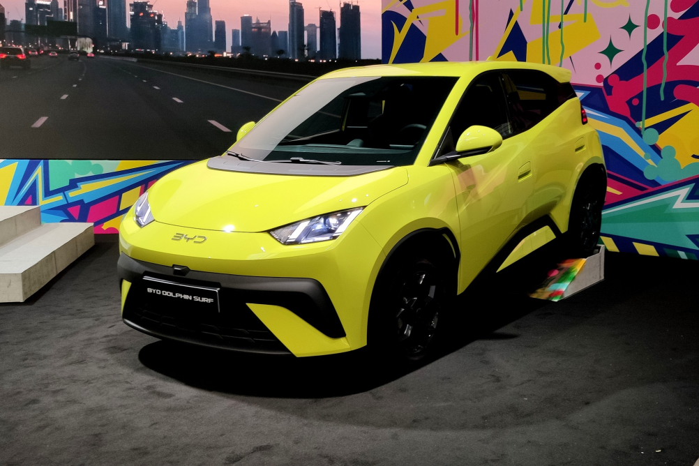 BYD na e-Salonu představil Dolphin Surf