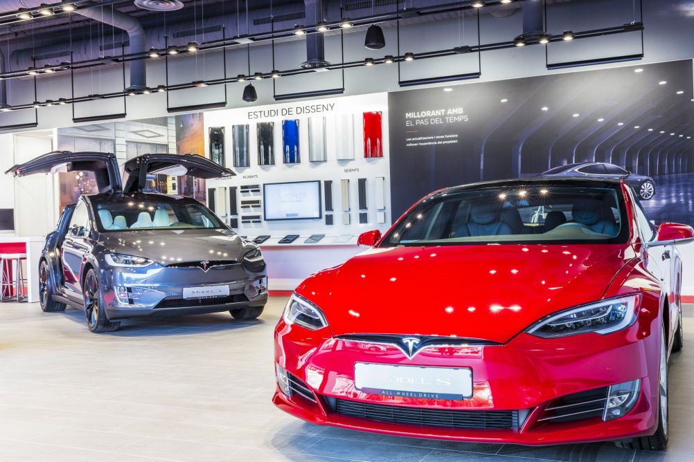 Tesla dodala ještě méně aut, než se očekávalo