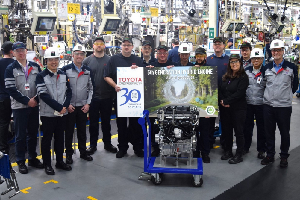 Toyota investuje v Polsku a Velké Británii