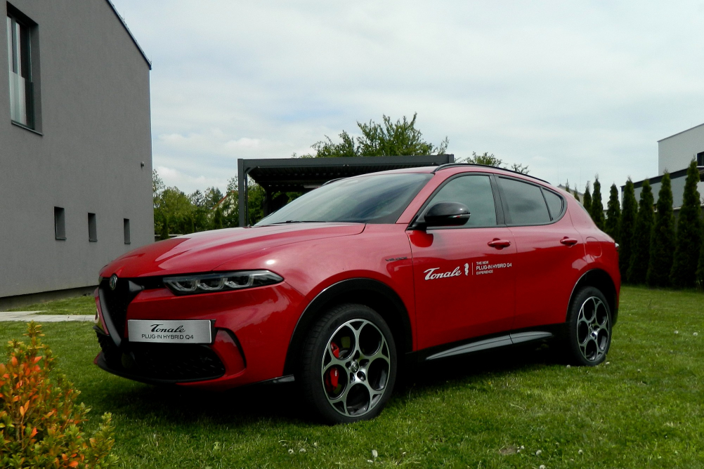 Alfa Romeo Tonale Plug-In Hybrid Q4: efektivní sportovnost