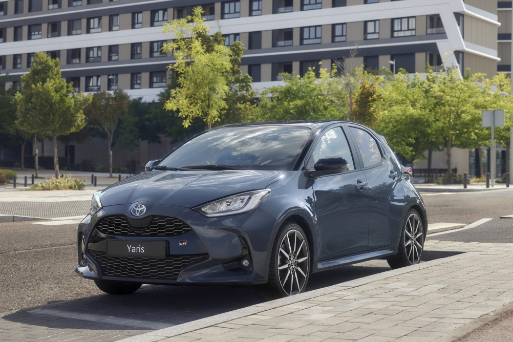 Nová Toyota Yaris bude i elektromobil