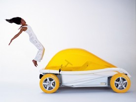 Courreges zoop 2006