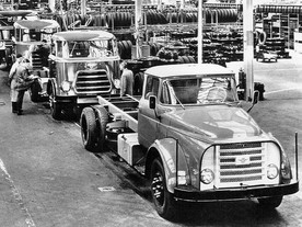 1957 DAF A15 - první vyrobený