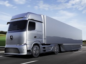 Mercedes-Benz eActros LongHaul
