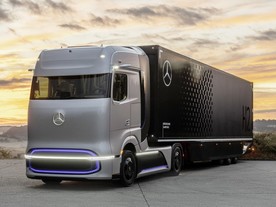 Mercedes-Benz GenH2 Truck