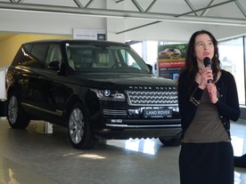 Britská velvyslankyně Jan Thompsonová