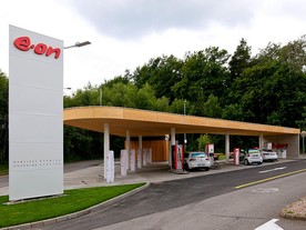 autoweek.cz - Unikátní dobíjecí stanice u Humpolce