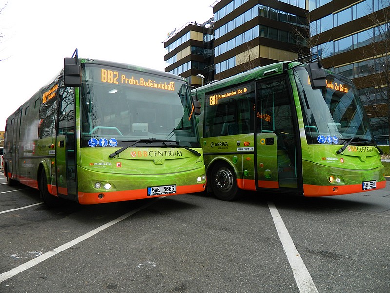 První bezplatné linky s elektrobusy v Praze