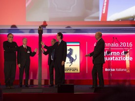 Sergio Marchionne, Piero Ferrari, CEO Ferrari Amedeo Felisa a John Elkann