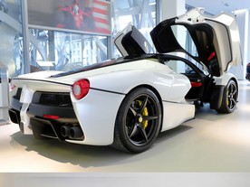 Ferrari LaFerrari 