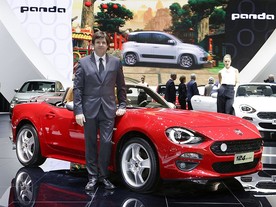 Fiat 124 Spider a Olivier Francois, držitel ocenění ManBest 2015