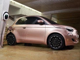 Fiat 500e 3+1 la Prima