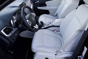 Dodge Journey model 2011