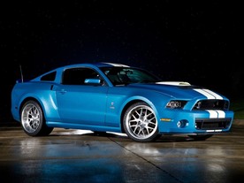 Současný Ford Mustang ve verzi Shelby GT500 Cobra