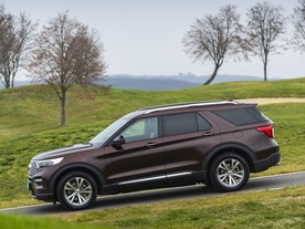 Ford Explorer Platinum 