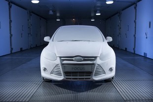 Ford Focus 2012 Red Hot Chilly