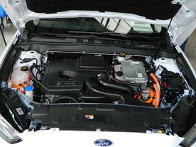 Ford Mondeo Kombi Hybrid iVCT