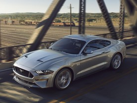 Ford Mustang V8 GT Performance Pack 