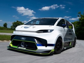 Ford Pro Electric Super-Van