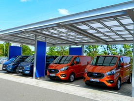 Fordy Tourneo Custom Plug-in hybrid a Transit Custom Van Plug-in hybrid