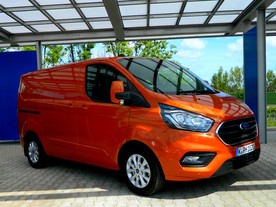 Ford Transit Custom Van Plug-in hybrid
