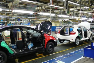 autoweek.cz - Toyota v Evropě naplno