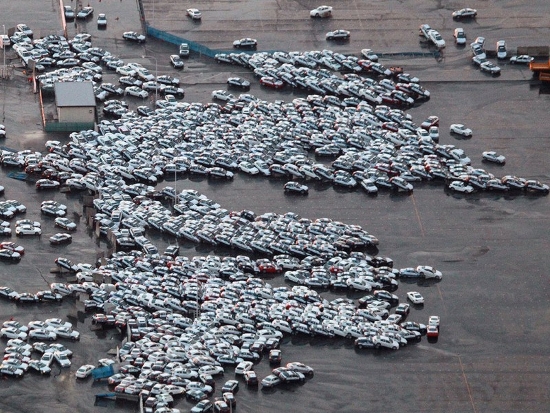 Zemětřesení uzavřelo japonské automobilky