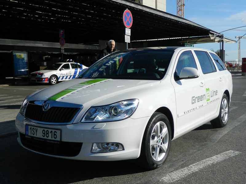 Elektromobil Škoda Octavia Green E Line bude testovat nová rodina