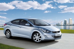 autoweek.cz - Hyundai Elantra Severoamerickým autem roku 2012