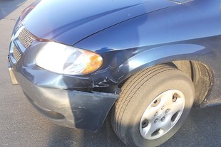 autoweek.cz - Poškození aut na parkovištích