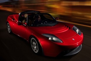 autoweek.cz - Tesla: život za státní peníze