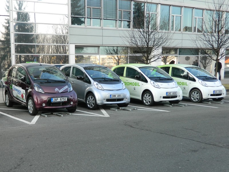 PSA už nechce další elektromobily