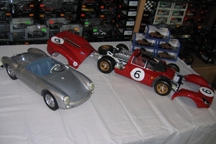 Porsche Spyder a Ferrari P4