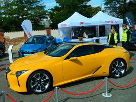 Lexus 500h