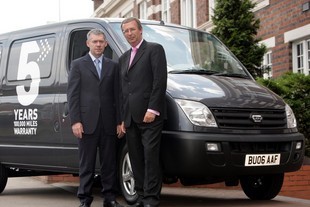 Šéfové LDV Martin Leach a Steve Young