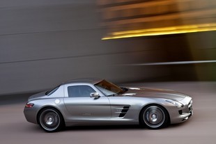 Mercedes-Benz SLS AMG