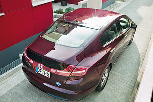 Honda FCX Clarity