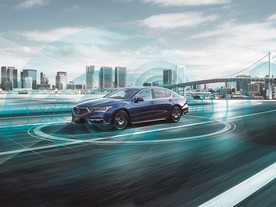 Legend Hybrid EX se systémem Sensing Elite Safety System