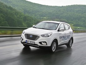 Hyundai ix35 Fuel Cell na trase Bergen-Bolzano